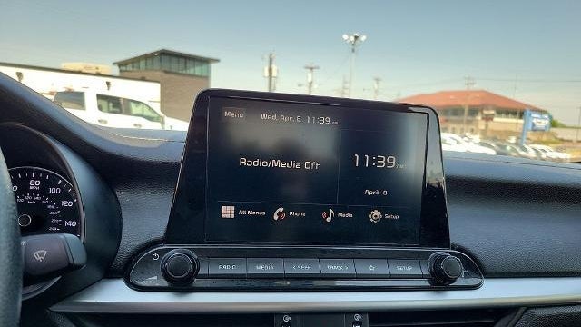 2023 Kia Forte LX