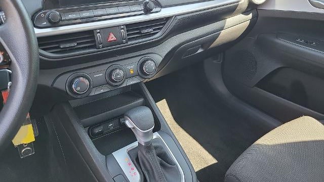 2023 Kia Forte LX