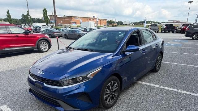 2023 Kia Forte LX