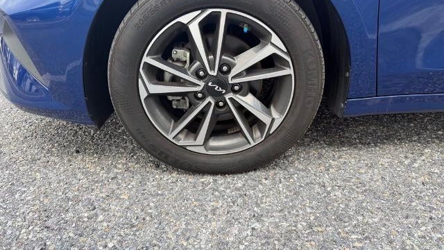 2023 Kia Forte LX
