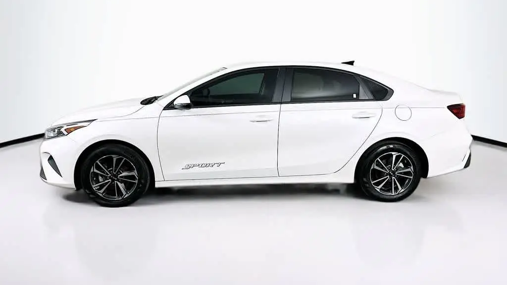 2024 Kia Forte LX