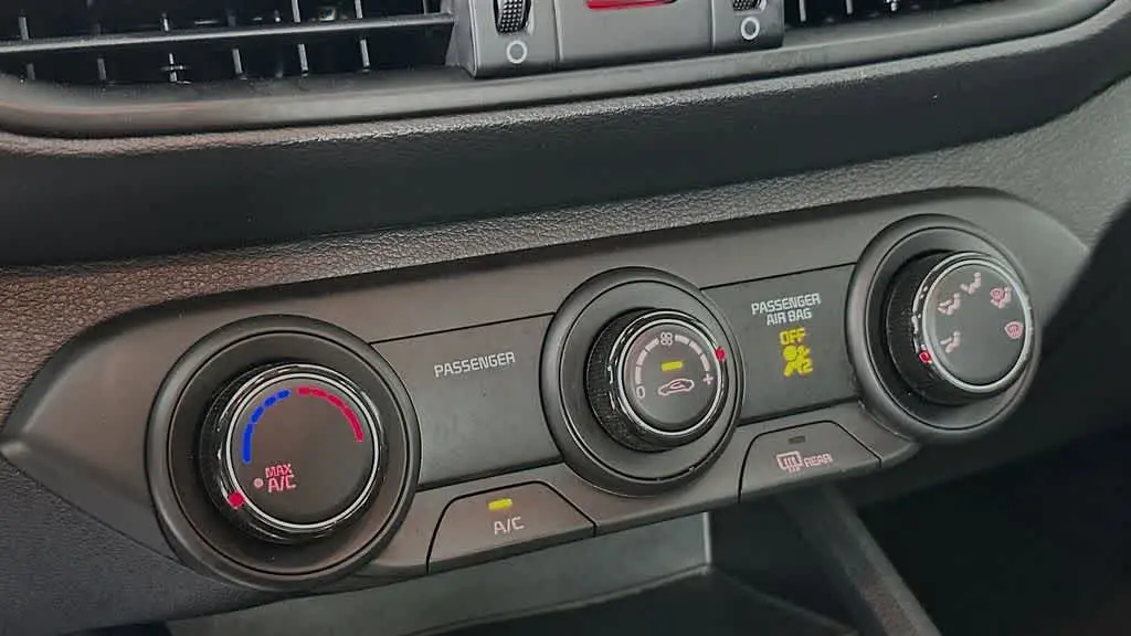 2024 Kia Forte LX