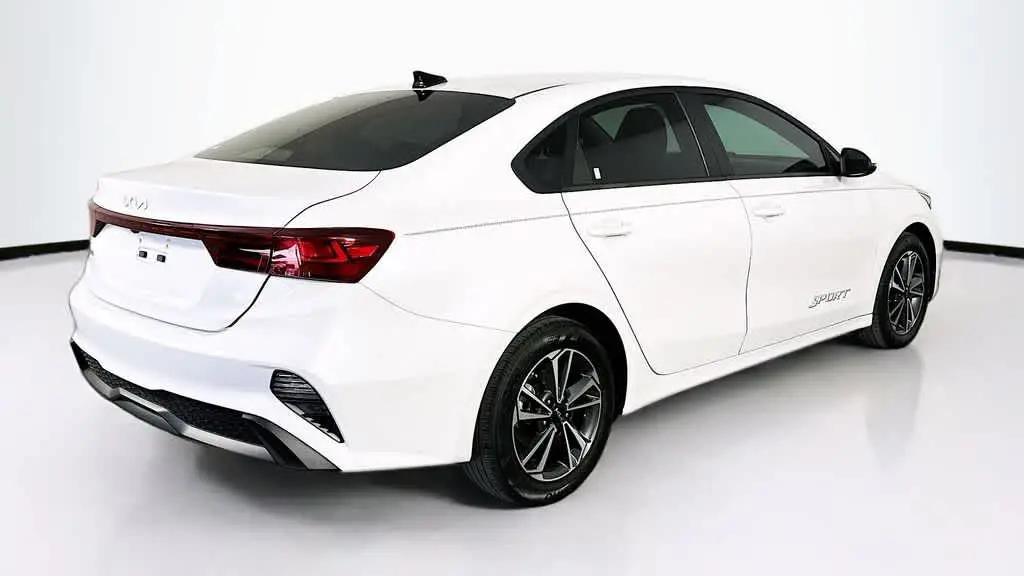 2024 Kia Forte LX