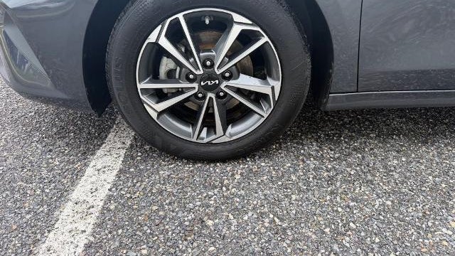2024 Kia Forte LX