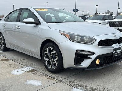 2019 Kia Forte LXS 4DR Sedan