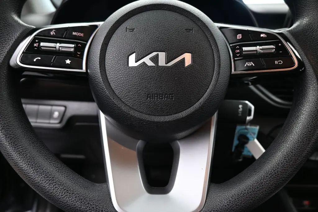 2024 Kia Forte - $15,997