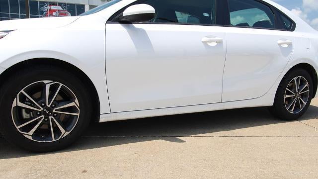 2024 Kia Forte LX