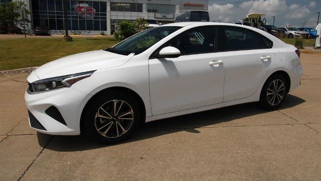 2024 Kia Forte LX