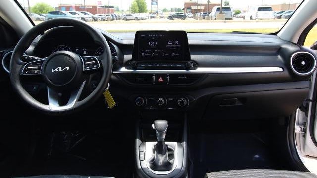 2024 Kia Forte LX