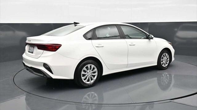 2024 Kia Forte LX