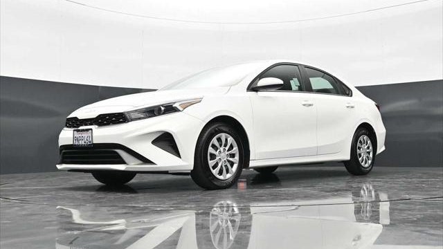 2024 Kia Forte LX