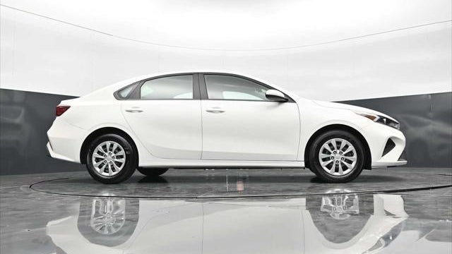2024 Kia Forte LX