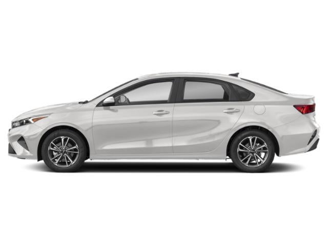 2022 Kia Forte LXS — photo 1 of 3