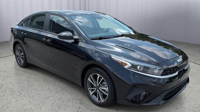 2022 Kia Forte FE