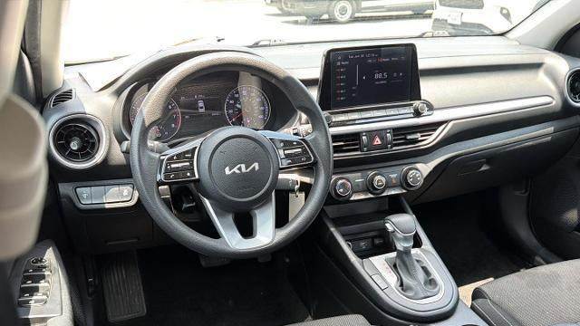 2022 Kia Forte FE