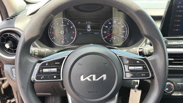 2022 Kia Forte FE