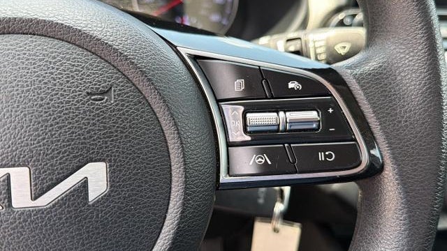 2022 Kia Forte FE