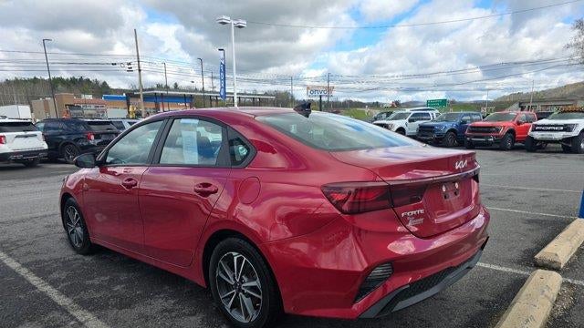 2023 Kia Forte LX