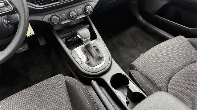 2023 Kia Forte LX