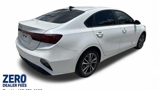 2023 Kia Forte LX