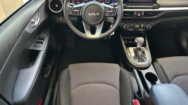 2023 Kia Forte LX