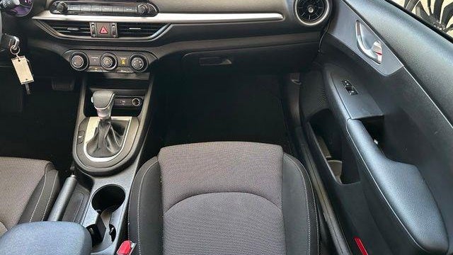 2023 Kia Forte LX