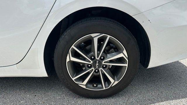 2023 Kia Forte LX