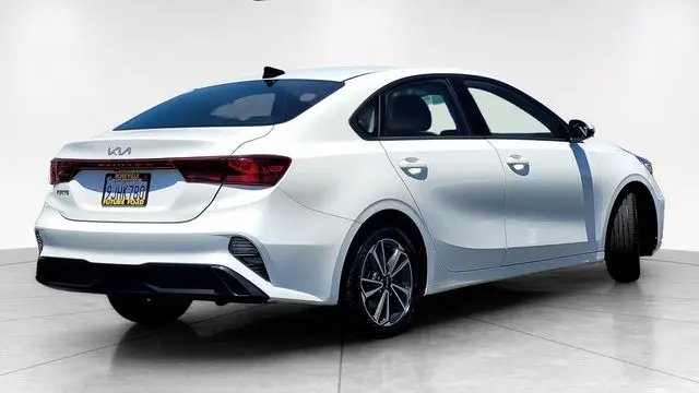 2023 Kia Forte LX