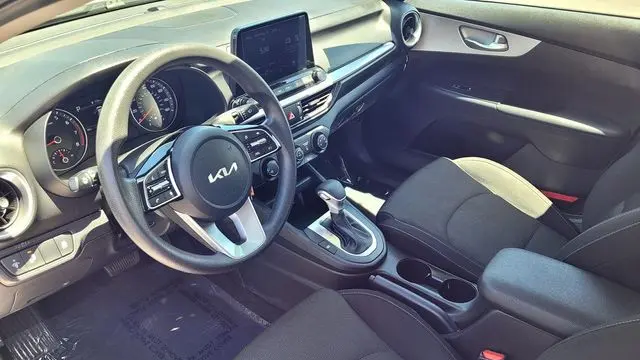 2023 Kia Forte LX