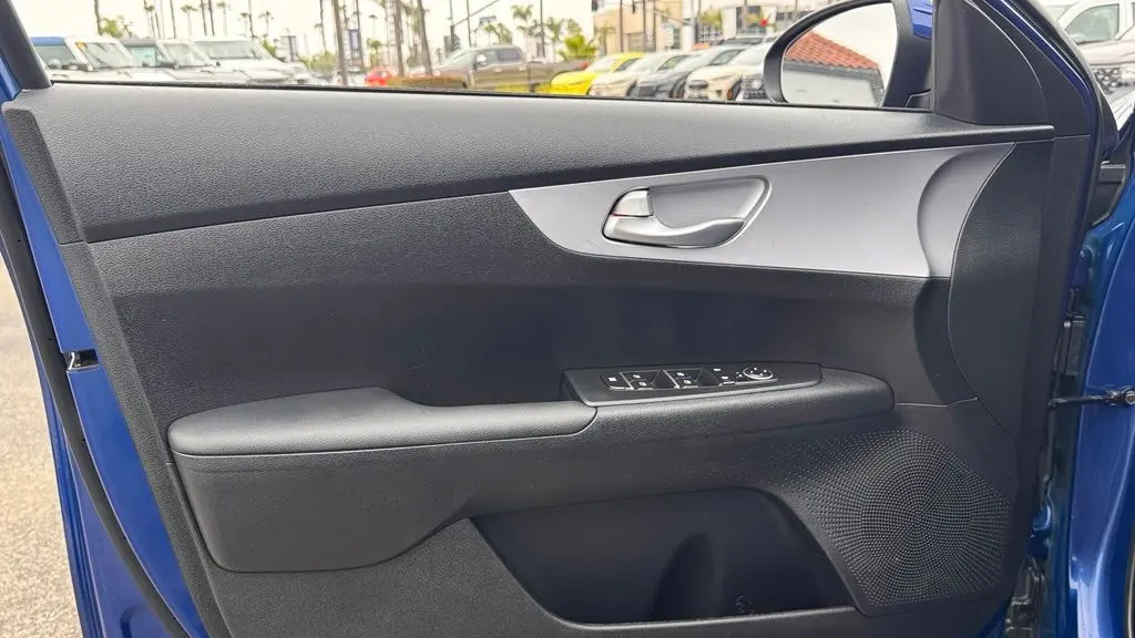 2024 Kia Forte LX