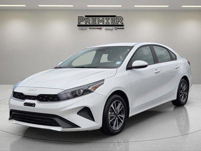 2024 Kia Forte LXS 4DR Sedan