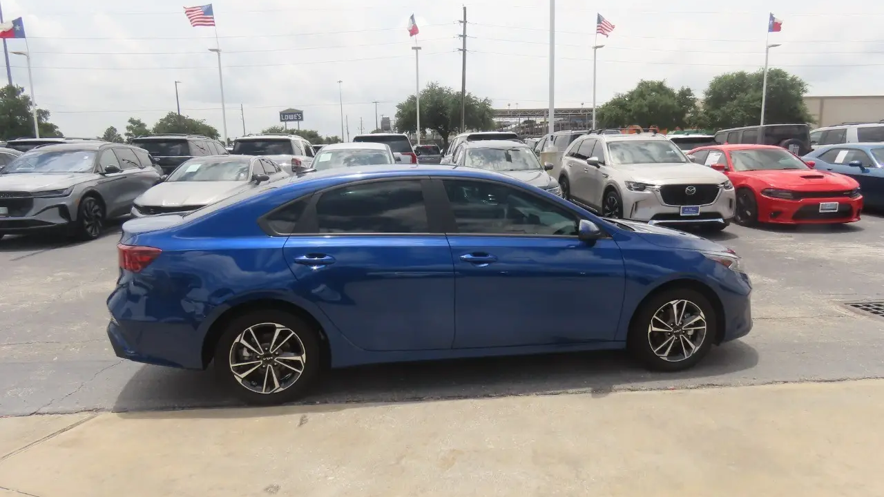 2024 Kia Forte LX