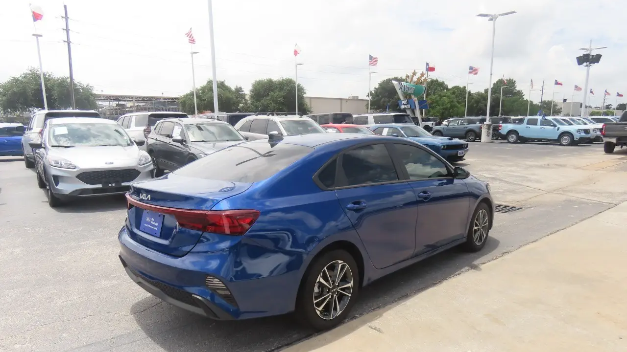 2024 Kia Forte LX