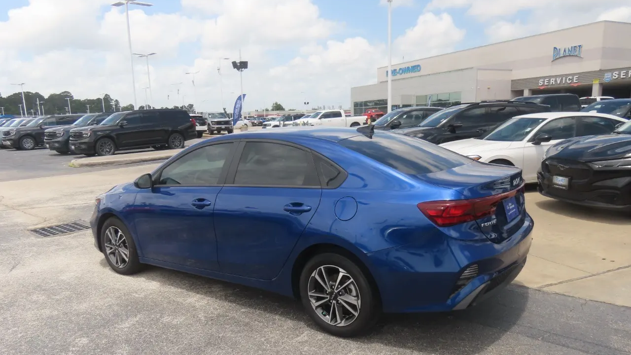 2024 Kia Forte LX
