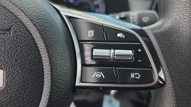 2024 Kia Forte LX