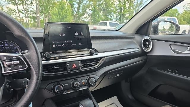 2024 Kia Forte LX