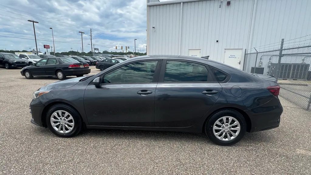 2020 Kia Forte FE