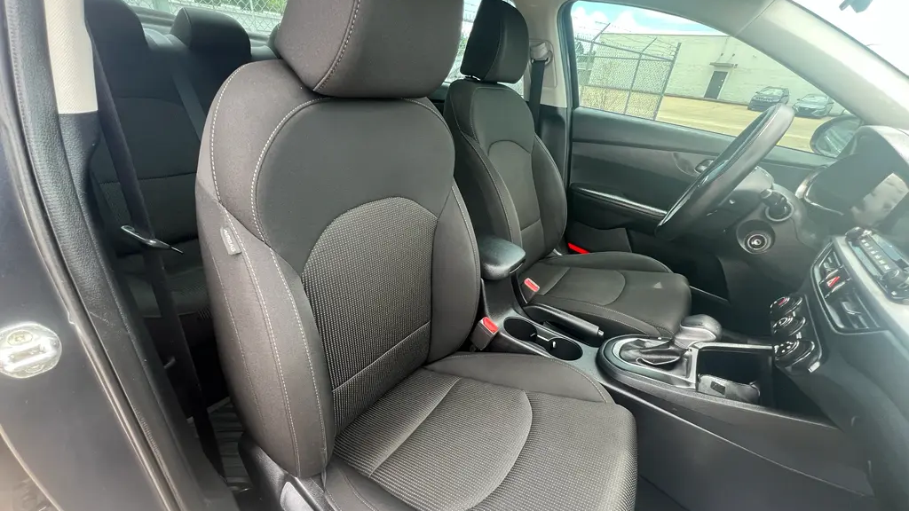 2020 Kia Forte FE