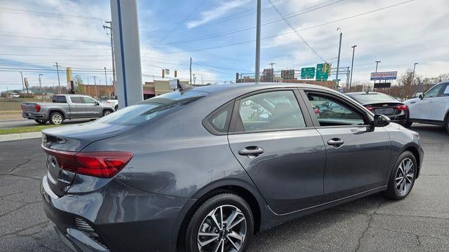 2023 Kia Forte LX