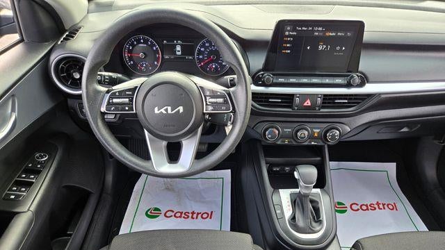 2023 Kia Forte LX
