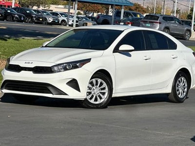 2024 Kia Forte LX 4DR Sedan