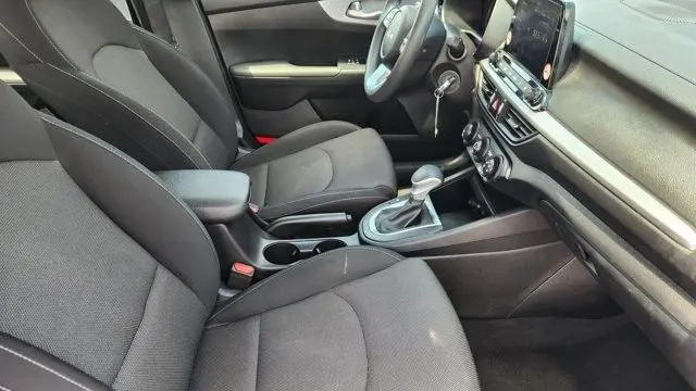 2024 Kia Forte LX