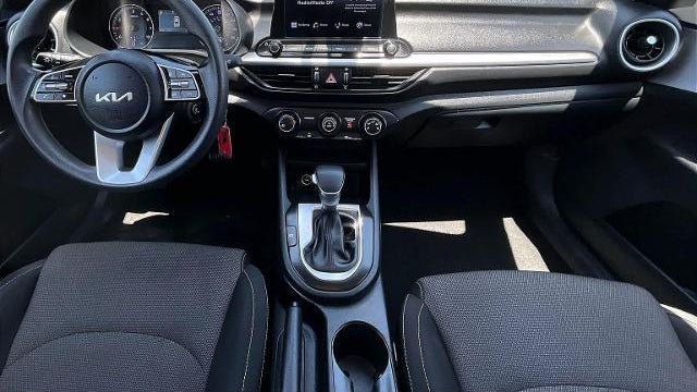 2024 Kia Forte LX