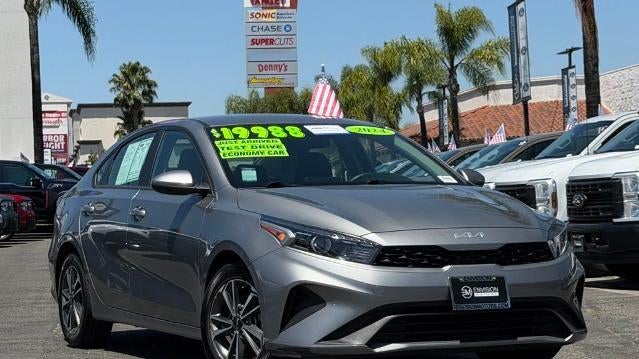 2024 Kia Forte LX