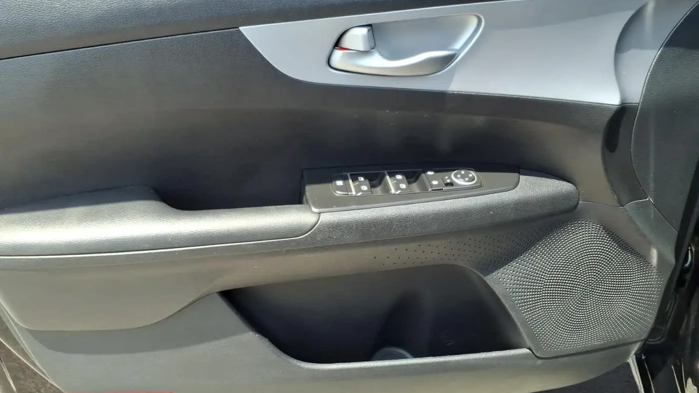 2024 Kia Forte LX