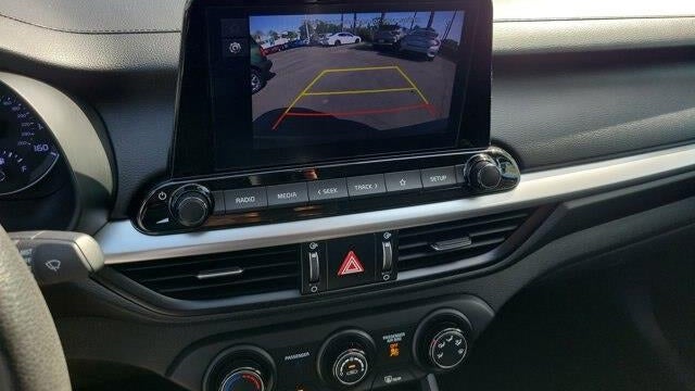 2022 Kia Forte FE