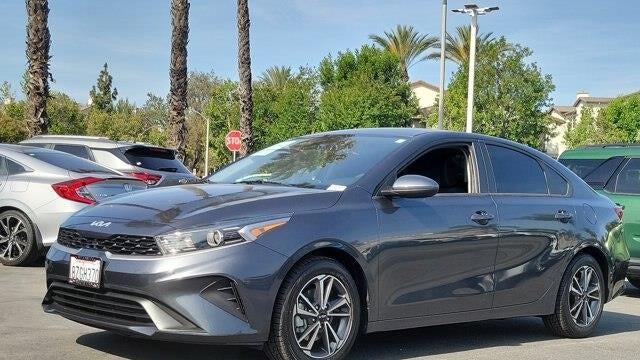 2022 Kia Forte FE