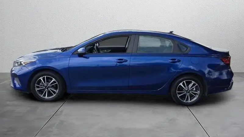 2023 Kia Forte LX