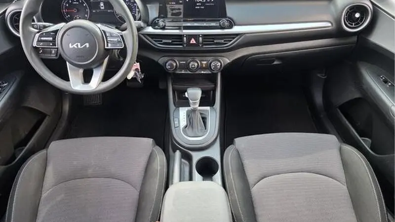 2023 Kia Forte LX