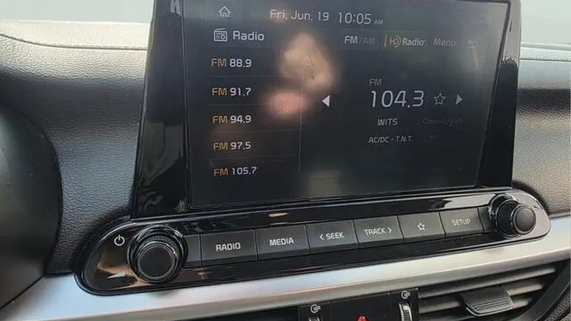 2023 Kia Forte LX
